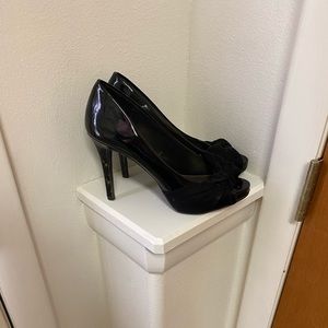 Black high heals size 6